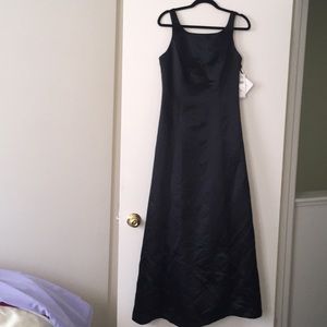 Evan Picone Black Formal Dress